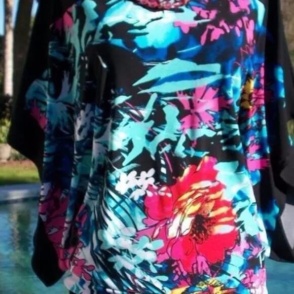 Cache Top New Dolman Sleeve Banded Bottom Stretch Multi Color Tropical $108 NWT - Picture 6 of 11